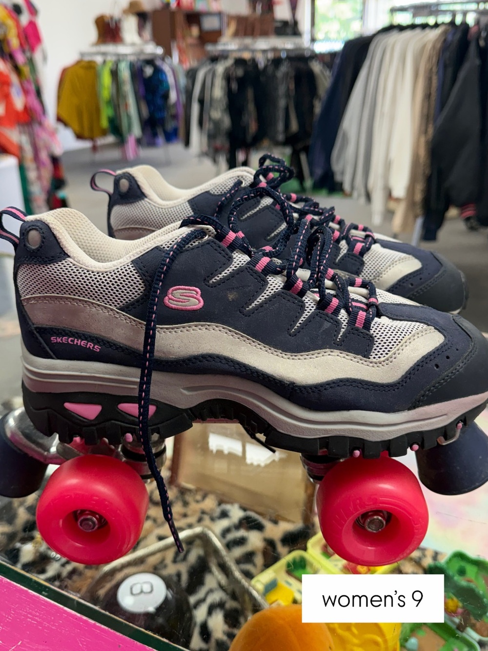 Vintage Skechers Roller Skates (9)